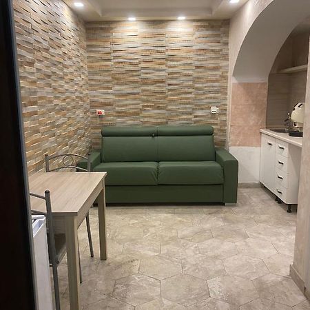 לינה וארוחת בוקר נאפולי Ciro House מראה חיצוני תמונה