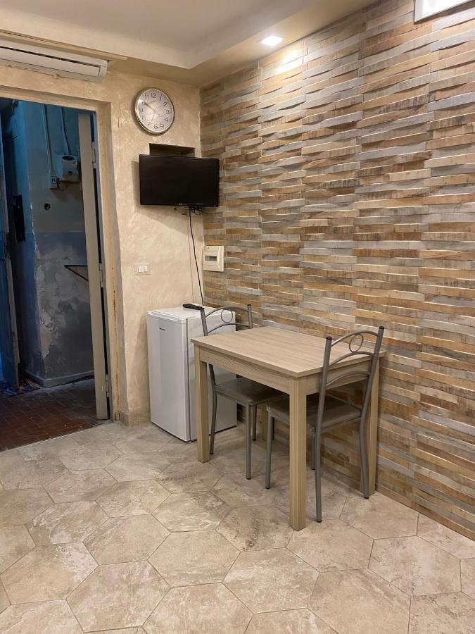 לינה וארוחת בוקר נאפולי Ciro House מראה חיצוני תמונה